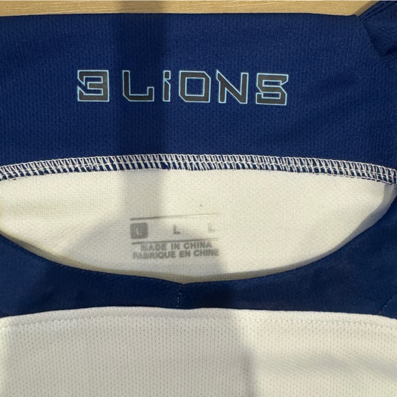 Men’s Large Soccer Jersey. This is the England 2023 Home Jersey’s with Foden #20 - Picture 5 of 7